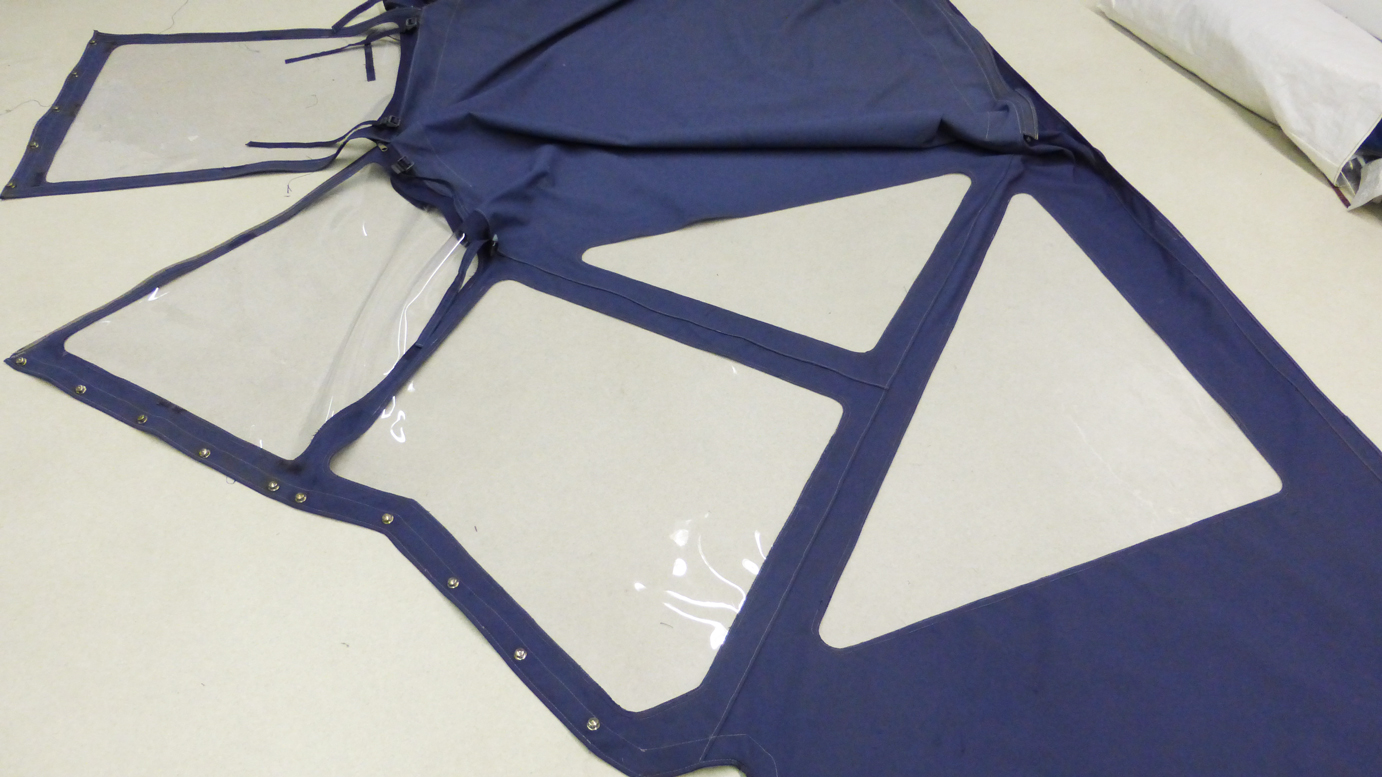 Bootkap reparatie - Henskens Tentreparatie en Bootkapreparatie